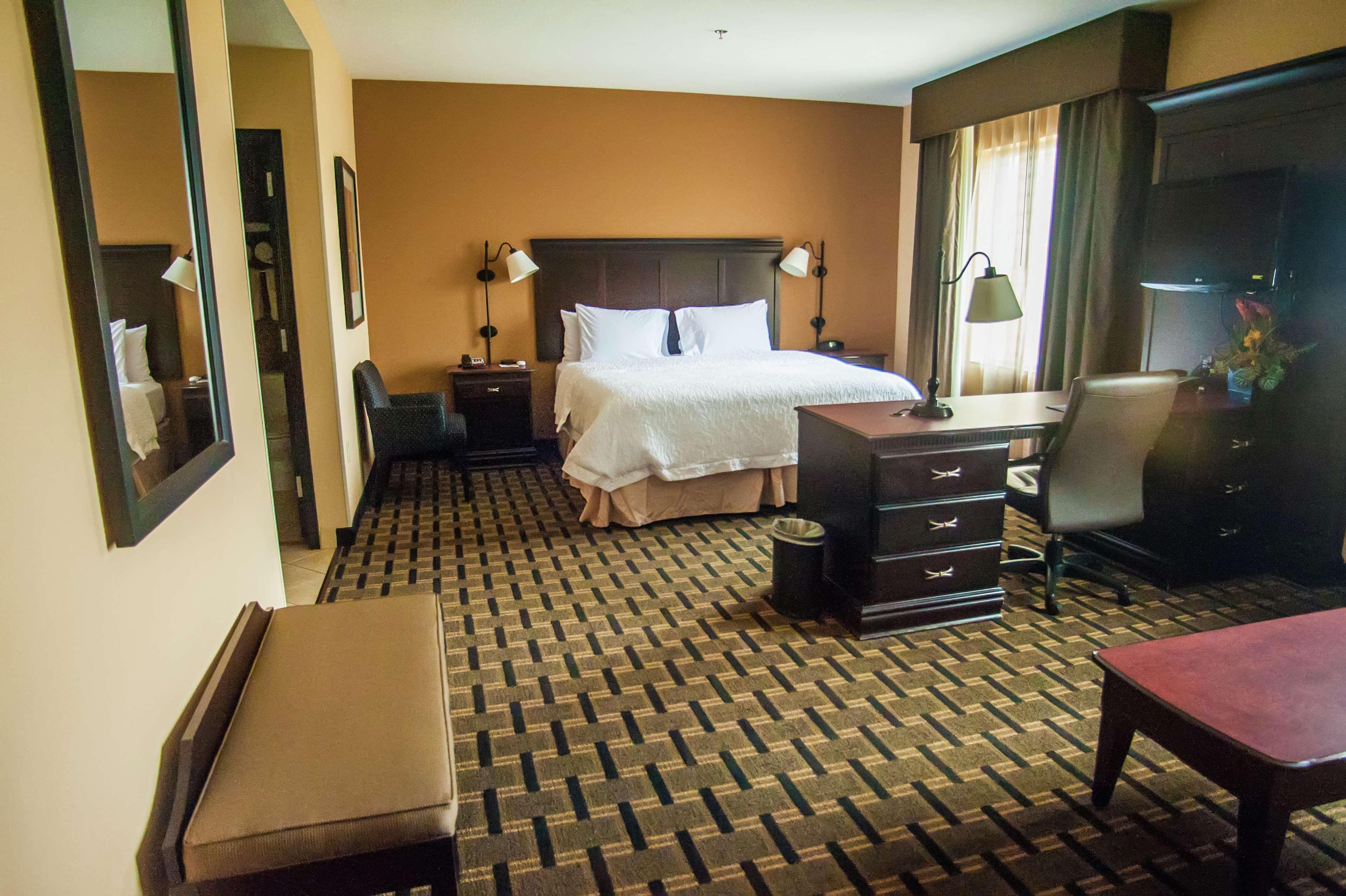 Hampton Inn & Suites Palestine Zewnętrze zdjęcie