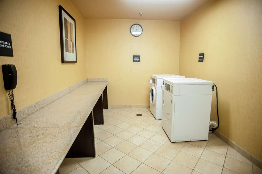 Hampton Inn & Suites Palestine Udogodnienia zdjęcie